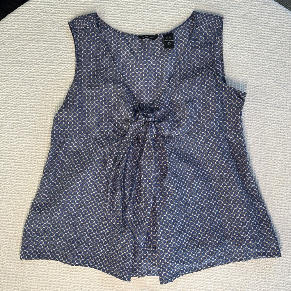 New York & Company Blue Patterned Sleeveless Blouse